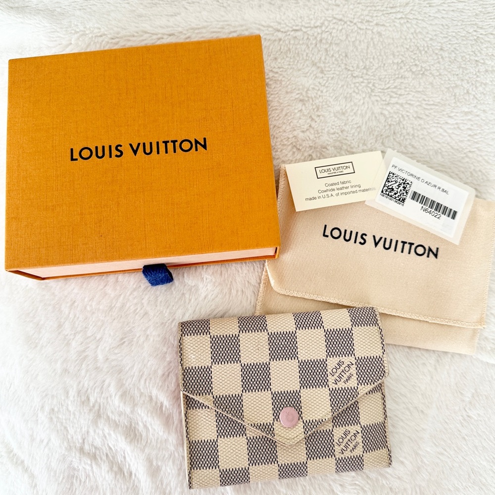 Louis Vuitton Victorine Wallet N64022 - Picture 7 of 16